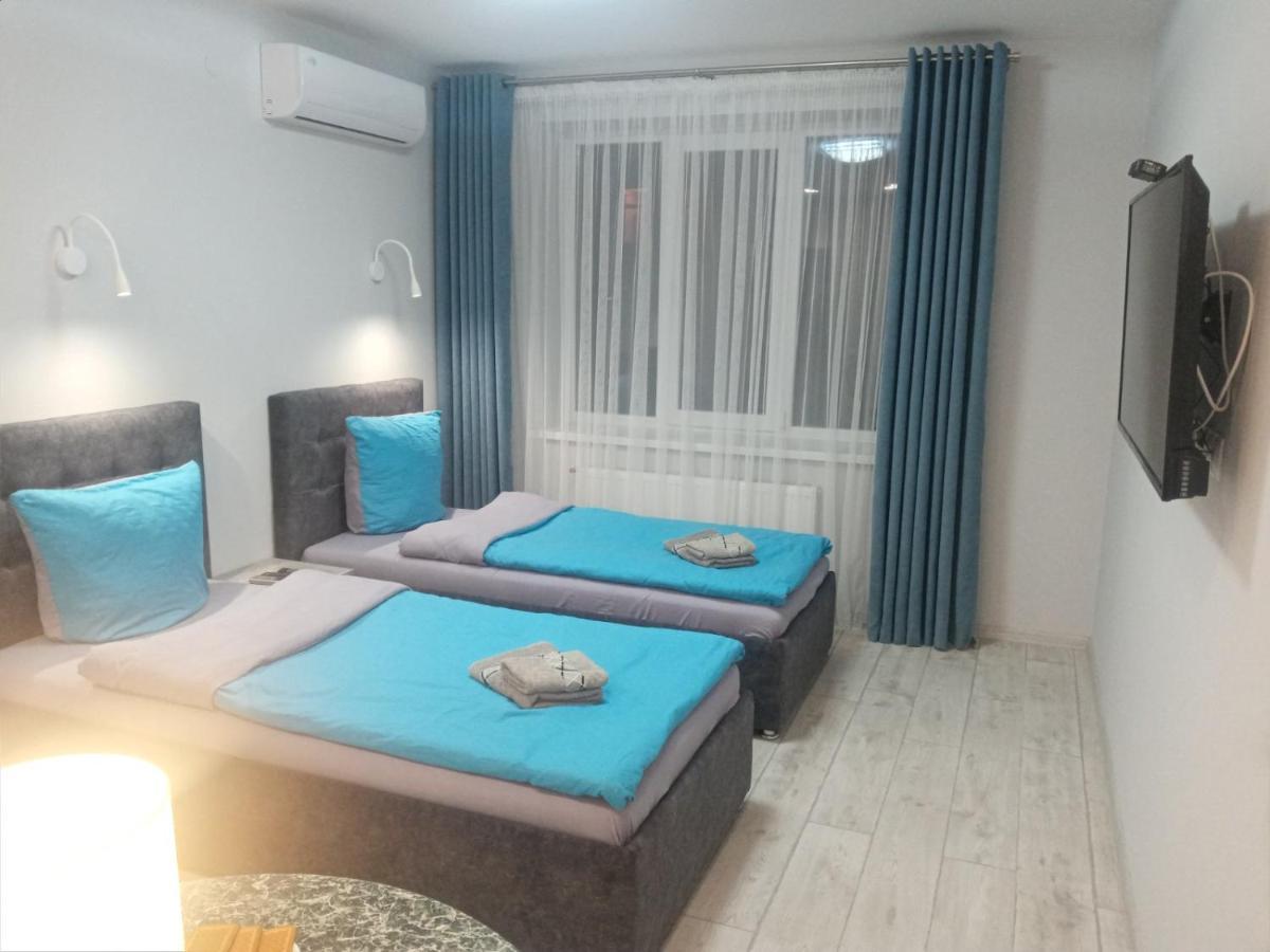 Апартаменты Weekend Inn Ujgorod Dış mekan fotoğraf